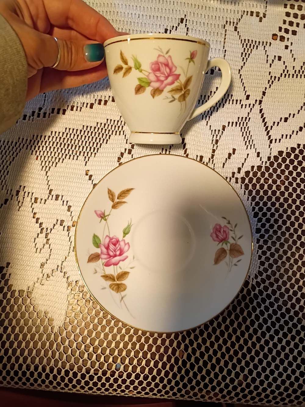 Classic Pink Rose Porcelain Teacup and Saucer Set